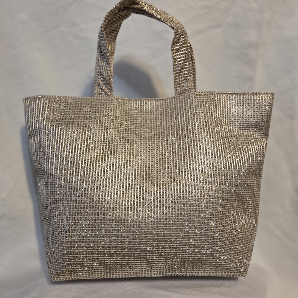 Dior Shimmering Gold Tote Bag - Picture 3 of 9
